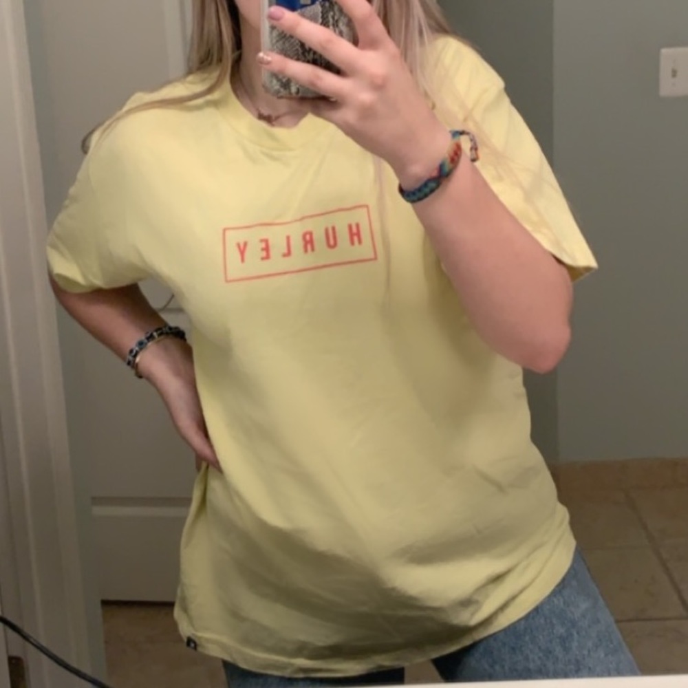 Hurley T-shirt